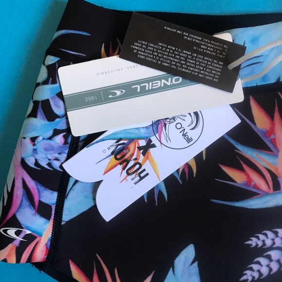 ONeill Australia X Kokoh The Surf Series Surf Brief  - Ltd Edition  - US 4 - NWT - Picture 6 of 12